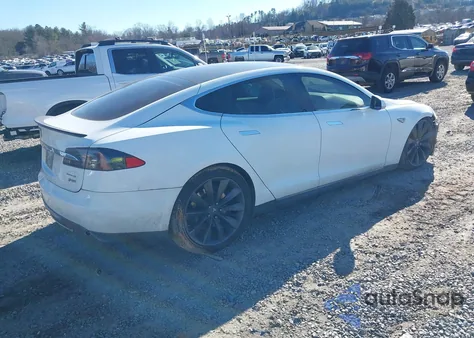 2013 Tesla Model S Performance из США, поврежденный, VIN 5YJSA1DP0DFP05519